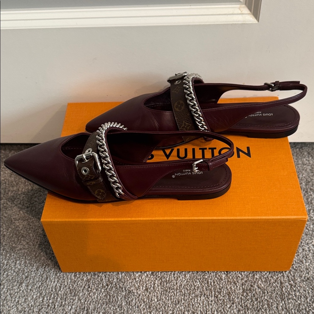 Louis Vuitton Dark Red Chain Slingback Flats - Picture 4 of 10